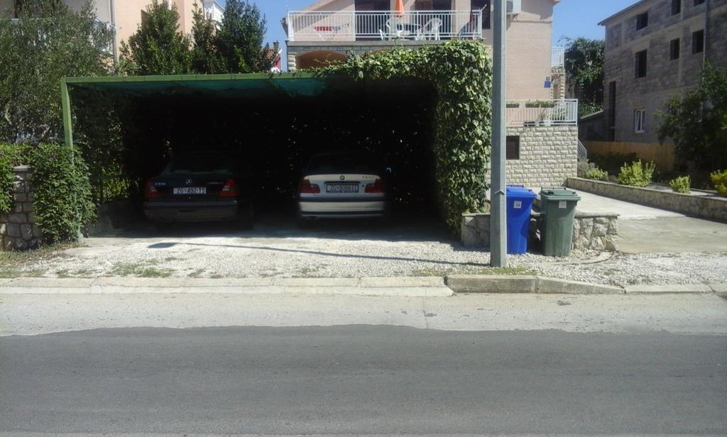 Apartment Rogic Biograd Na Moru Esterno foto